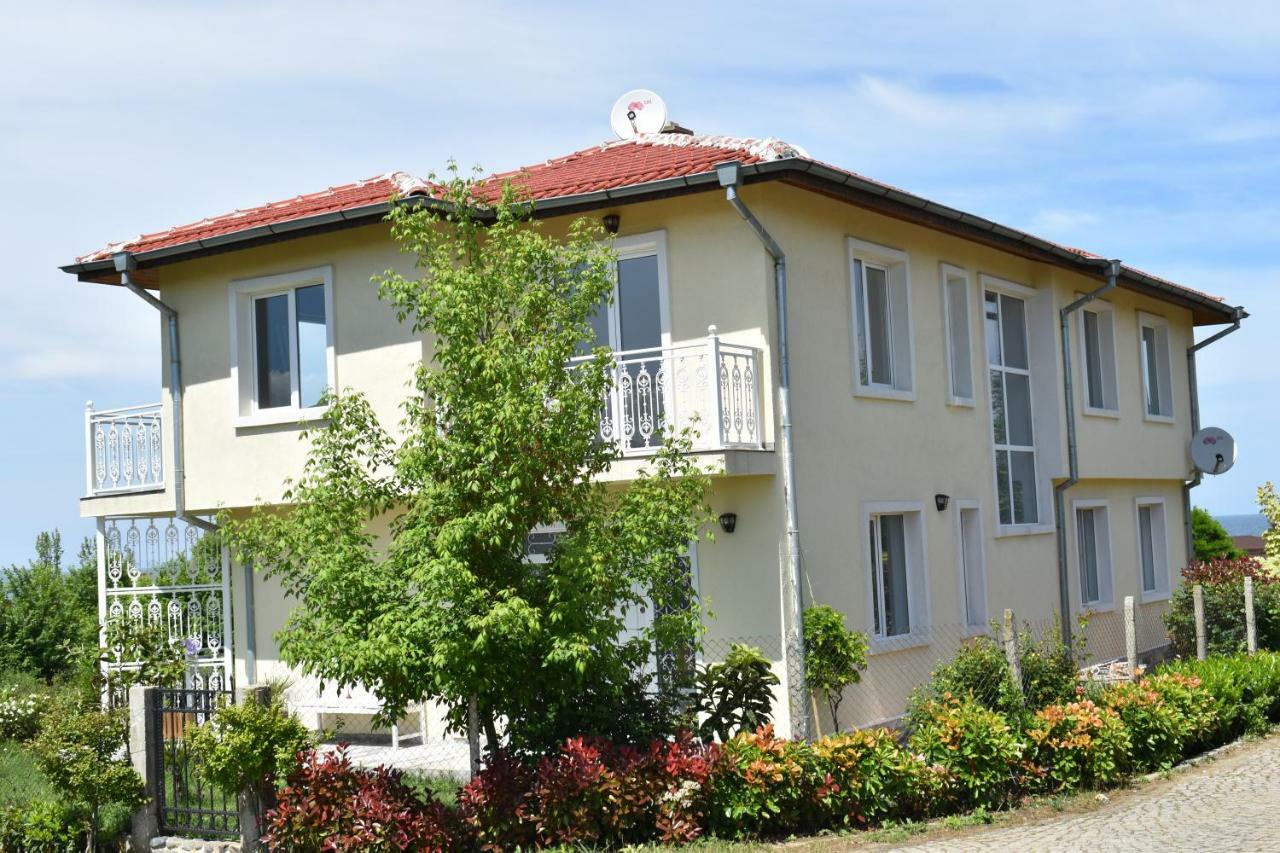 Синя Луна Hotel Lozenets Exterior photo